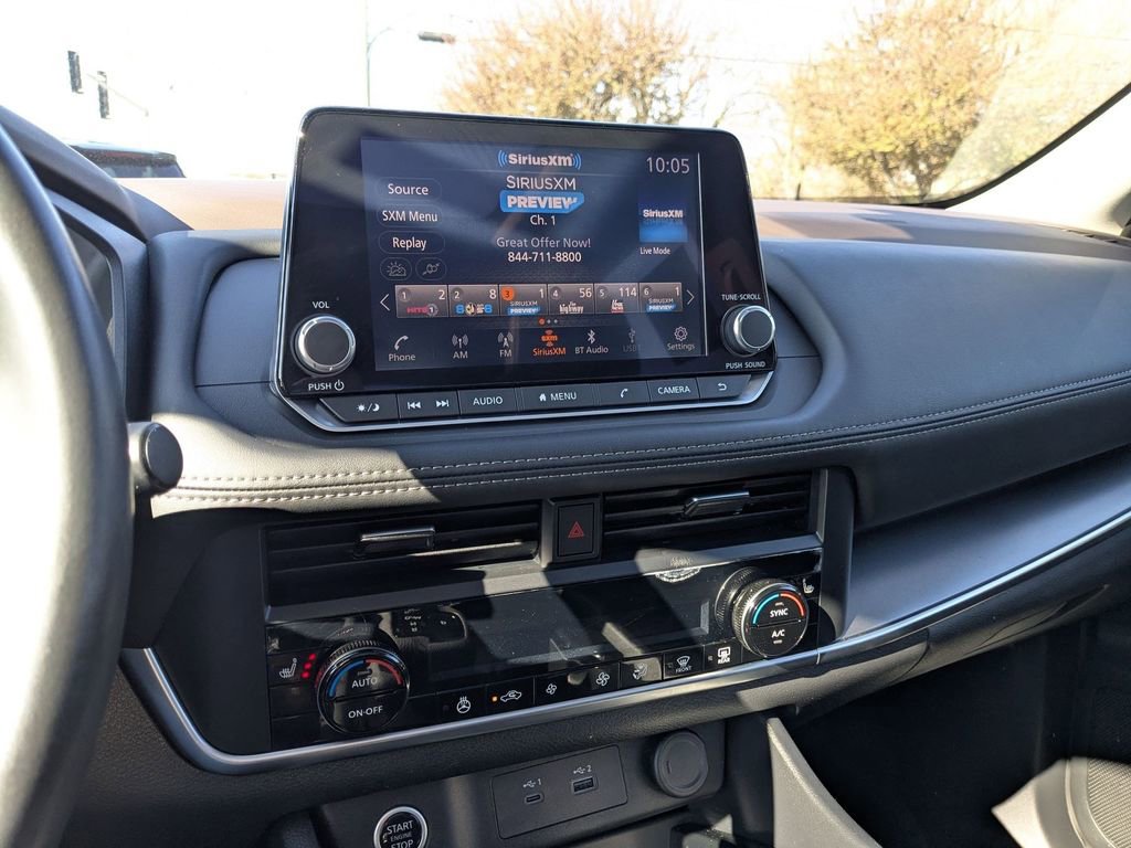 Certified 2023 Nissan Rogue SV w/ SV Premium B Package AWD/4WD image 18