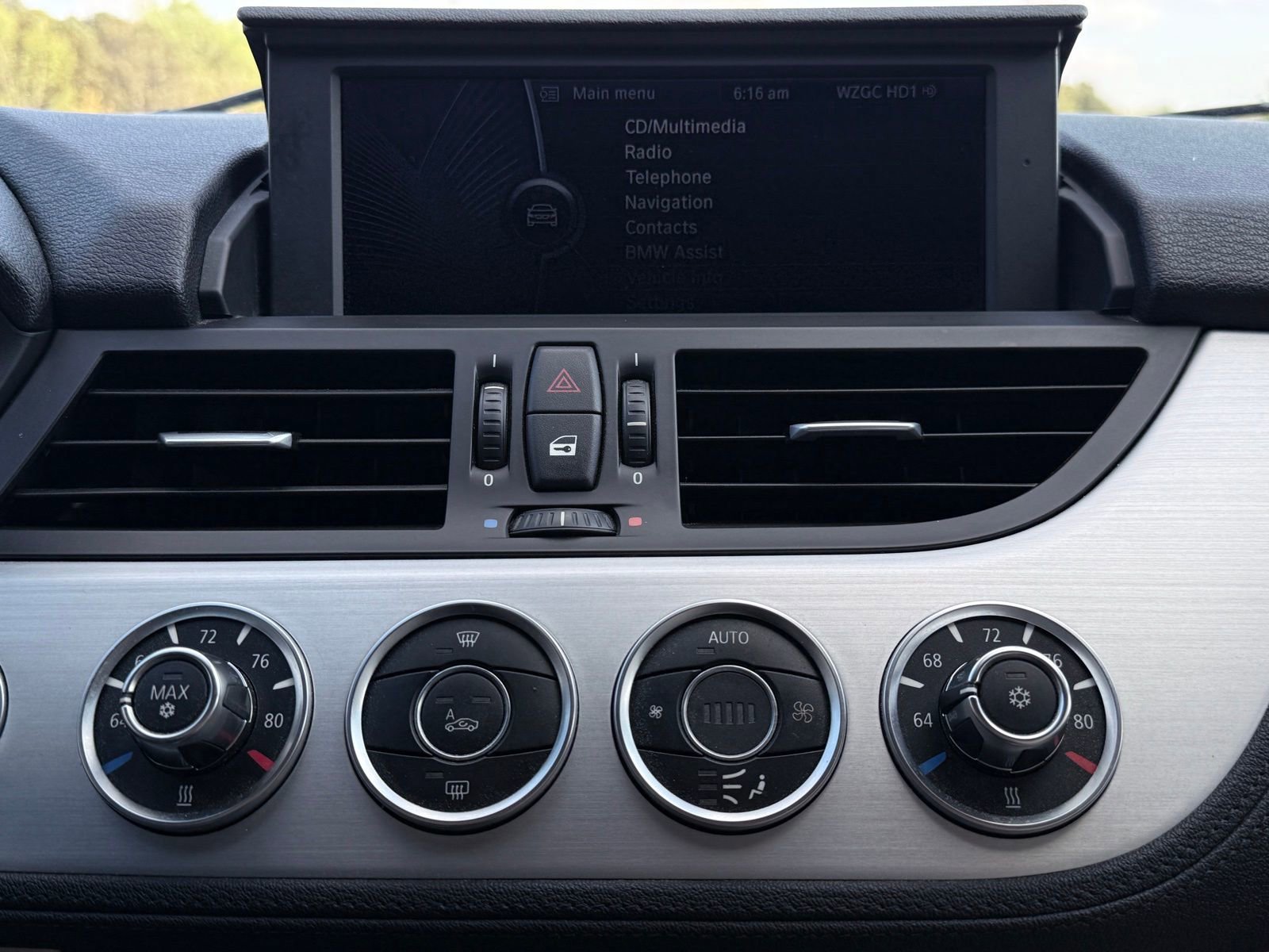 Used 2009 BMW Z4 sDrive35i image 29
