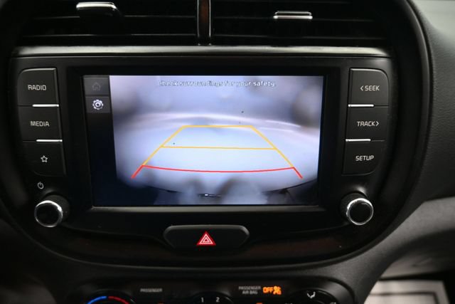Used 2022 Kia Soul LX FWD image 17