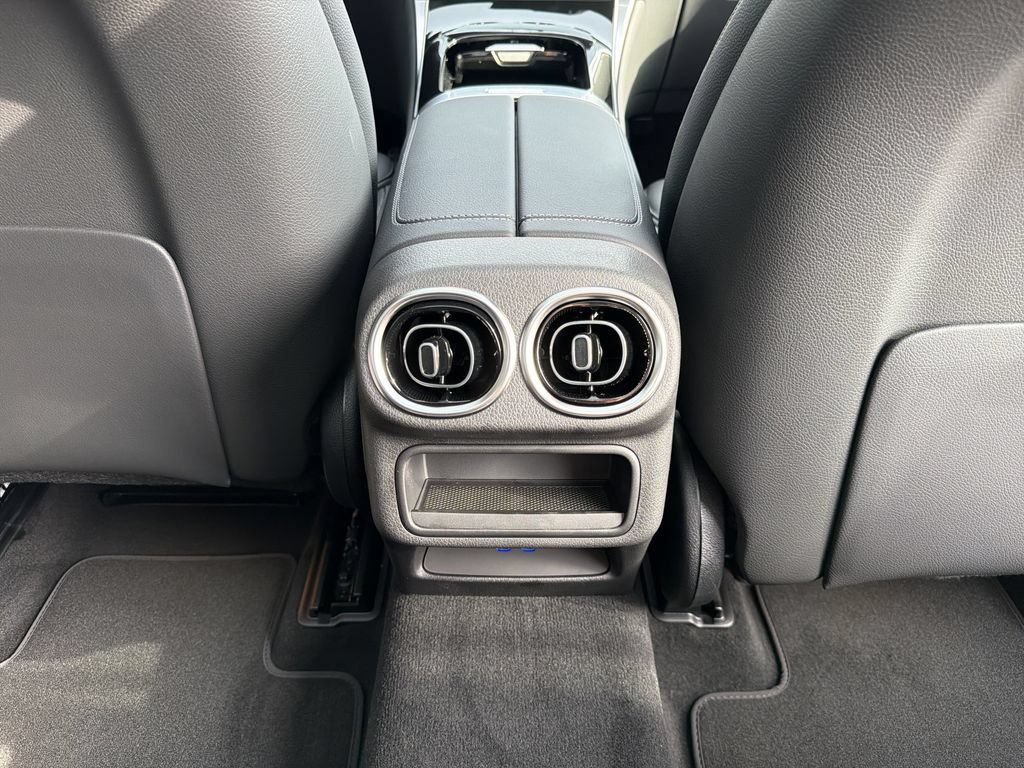 New 2026 Mercedes-Benz GLC 300 4MATIC image 21