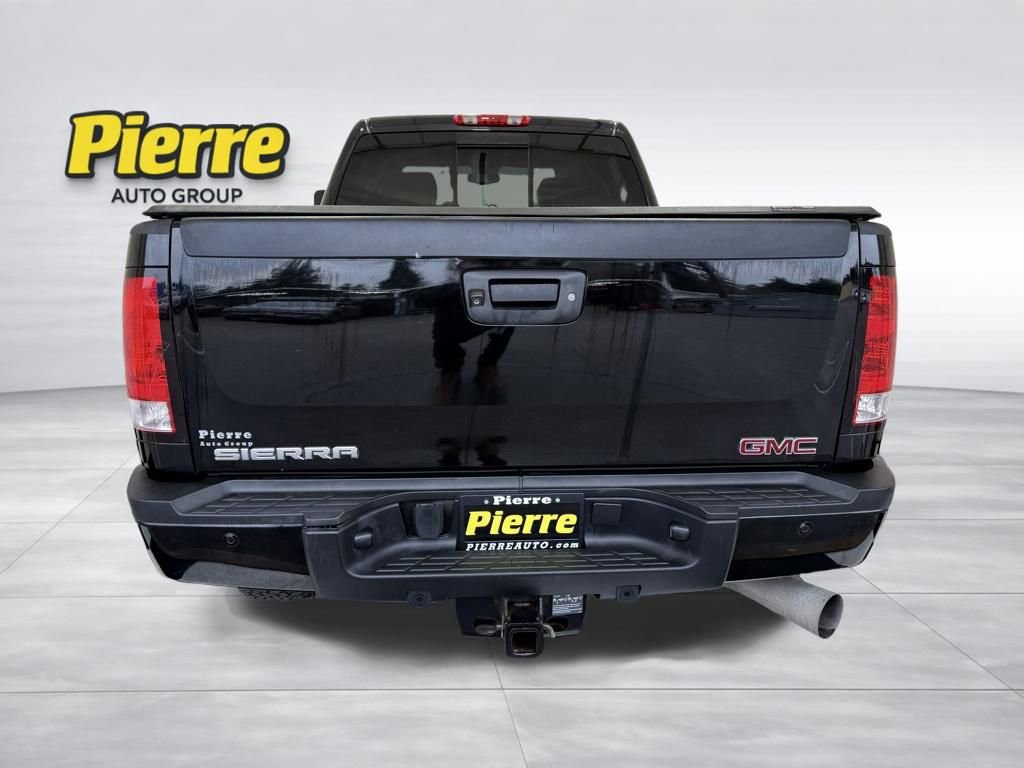 Used 2013 GMC Sierra 3500 Denali w/ Suspension Package, Off-Road image 3
