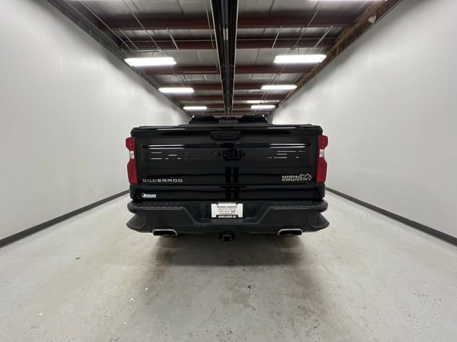 Certified 2023 Chevrolet Silverado 1500 High Country w/ Technology Package image 7