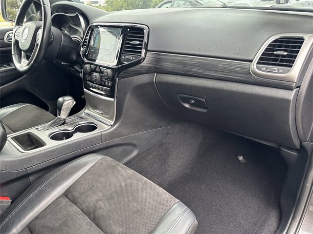 Certified 2020 Jeep Grand Cherokee Laredo w/ Laredo X Package image 13