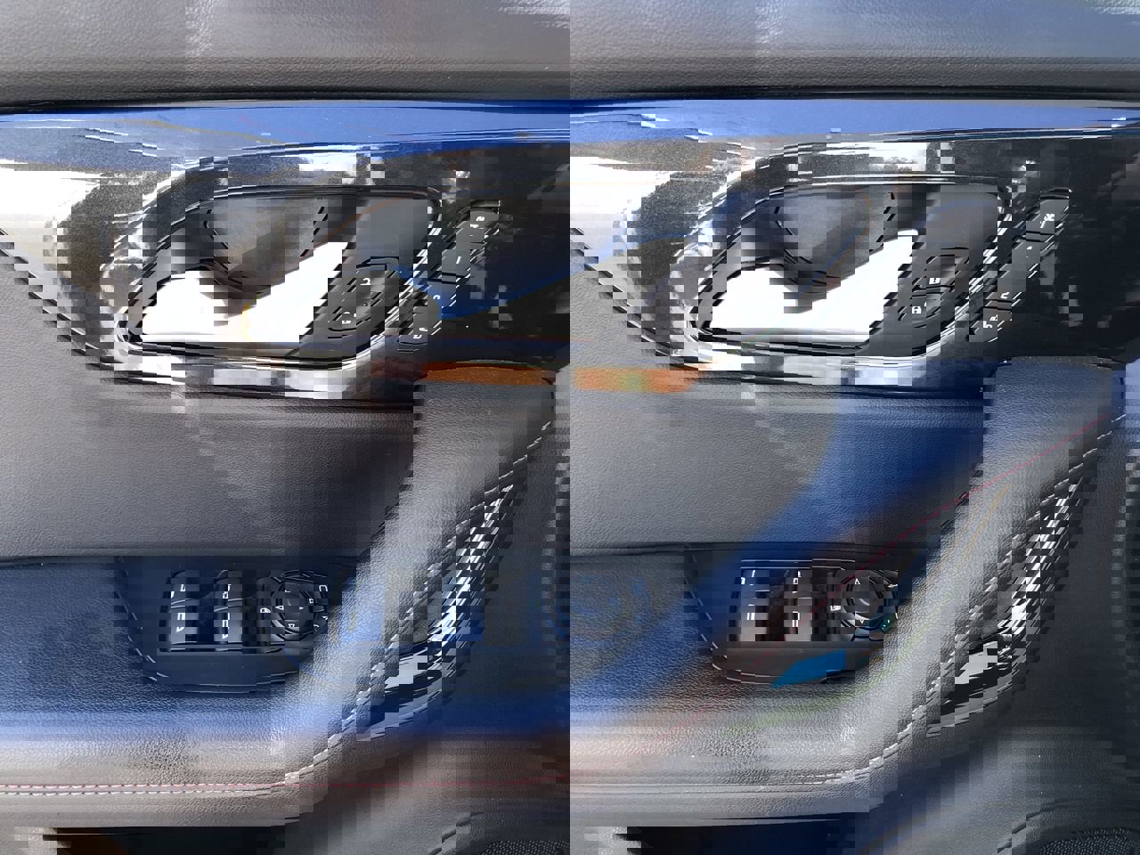 Used 2022 Chevrolet Blazer RS w/ Enhanced Convenience Package image 11