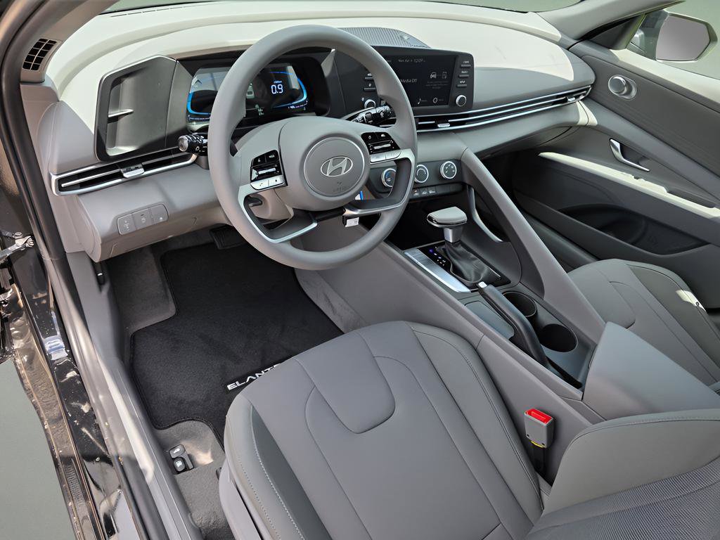 New 2026 Hyundai Elantra SE image 14