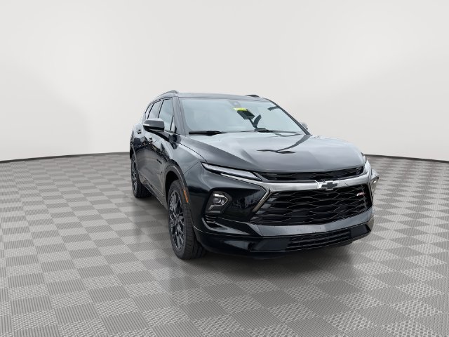 New 2026 Chevrolet Blazer RS w/ Driver Confidence II Package AWD/4WD image 4