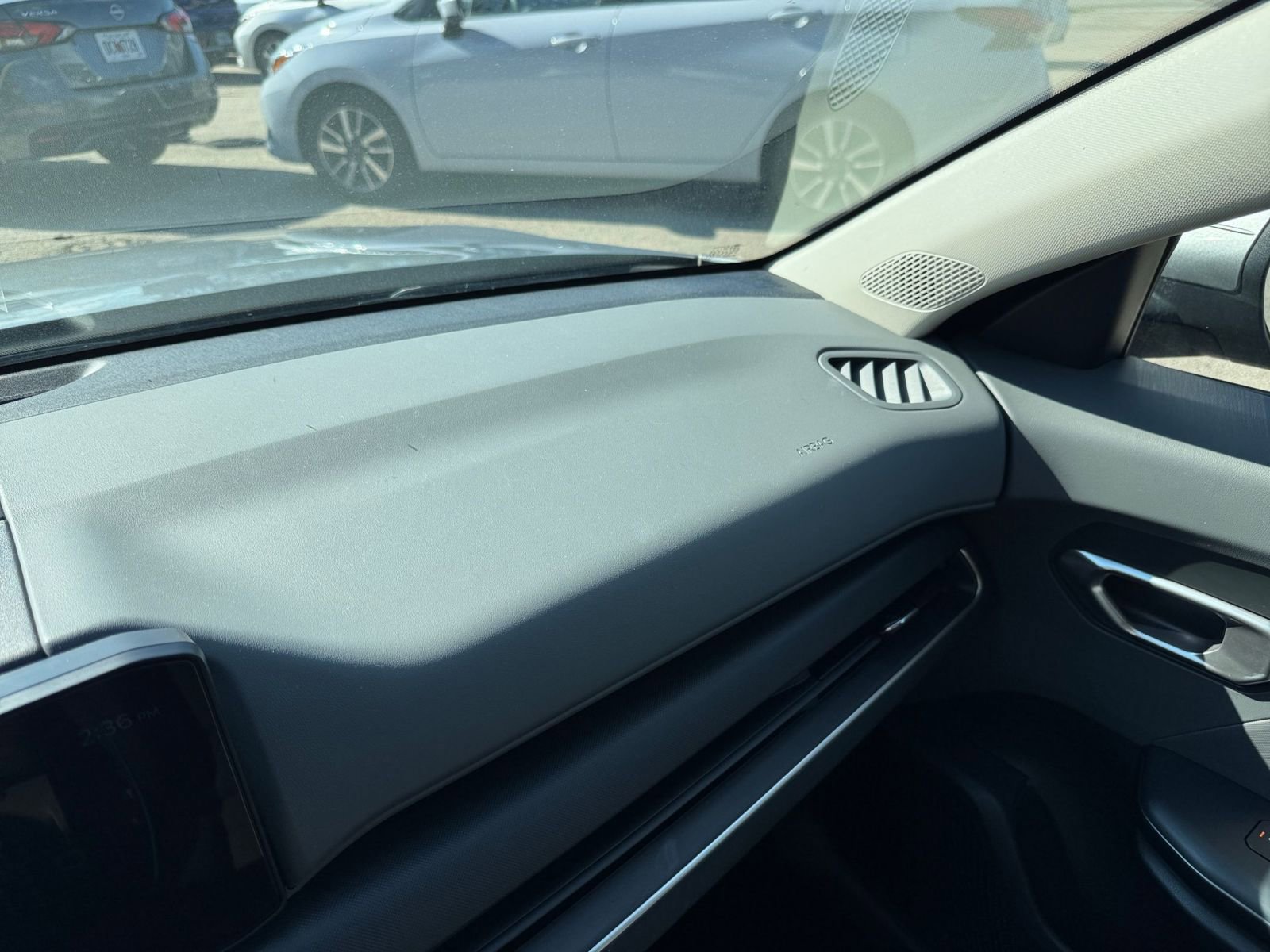 Used 2025 Kia K4 LXS image 32