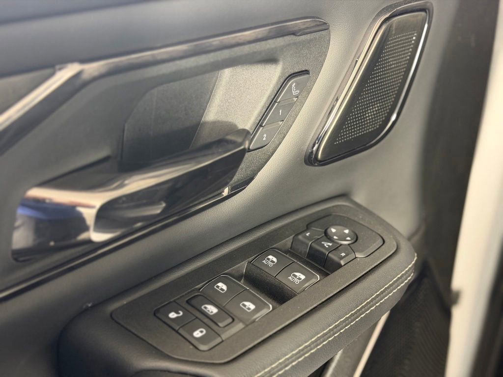 Used 2025 RAM 1500 Limited AWD/4WD image 34
