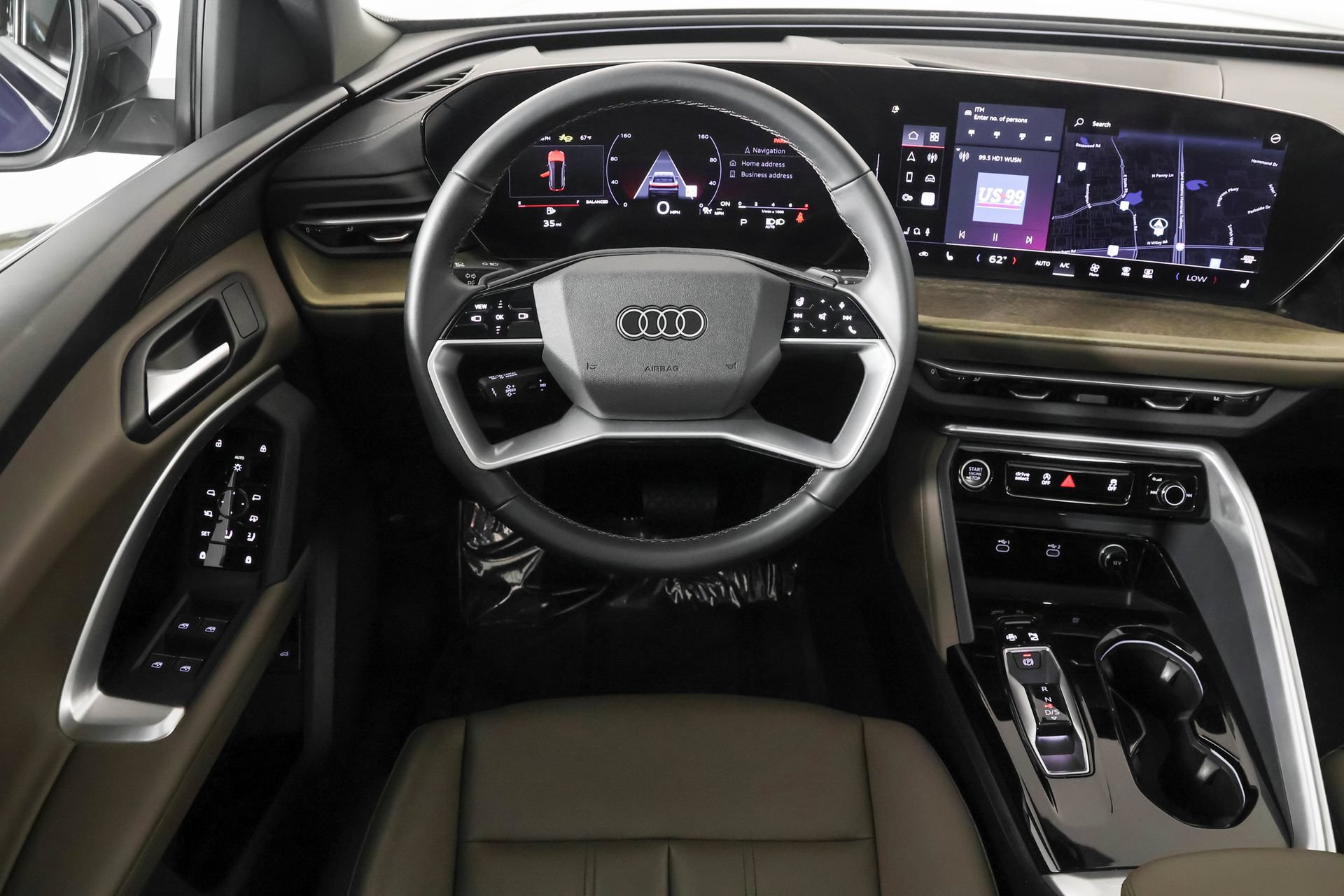Used 2025 Audi Q5 Premium w/ Convenience Package AWD/4WD image 39