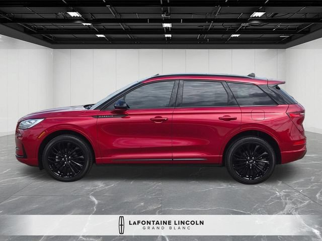 Used 2024 Lincoln Corsair Reserve w/ Equipment Group 201A AWD/4WD image 2