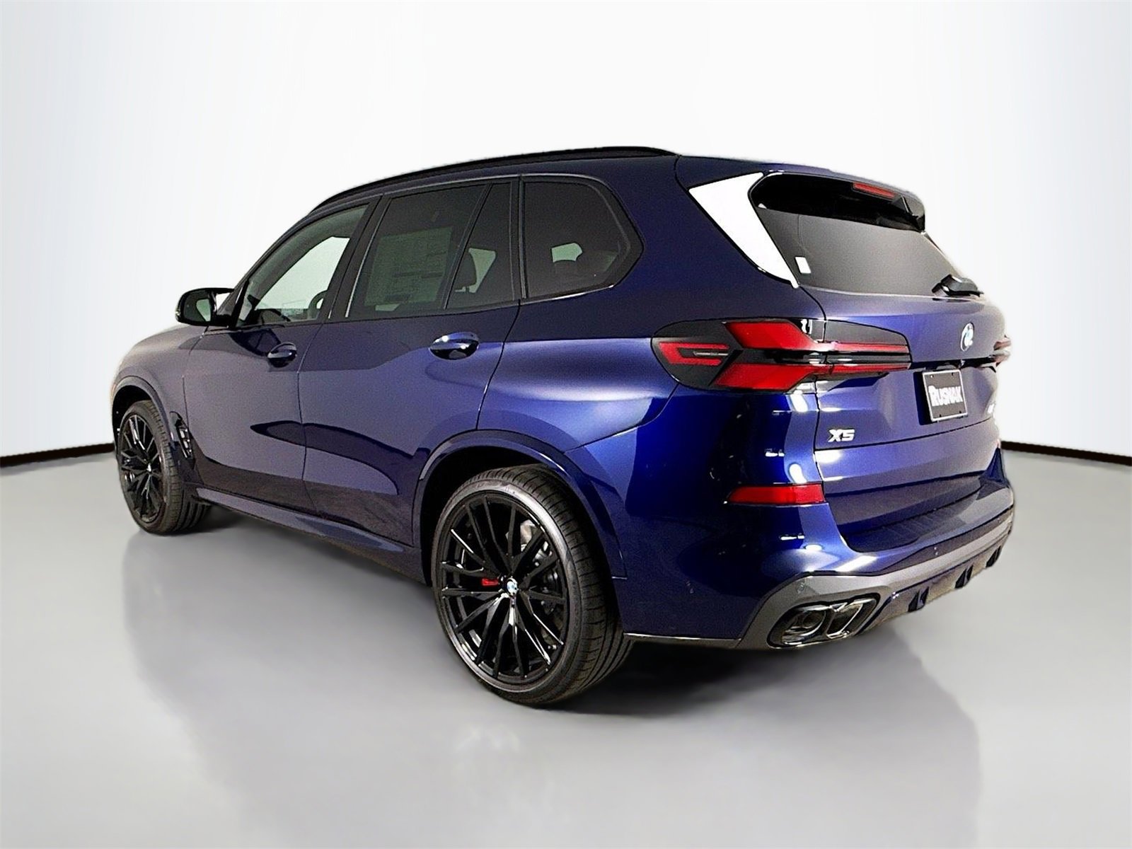 New 2026 BMW X5 M60i image 5