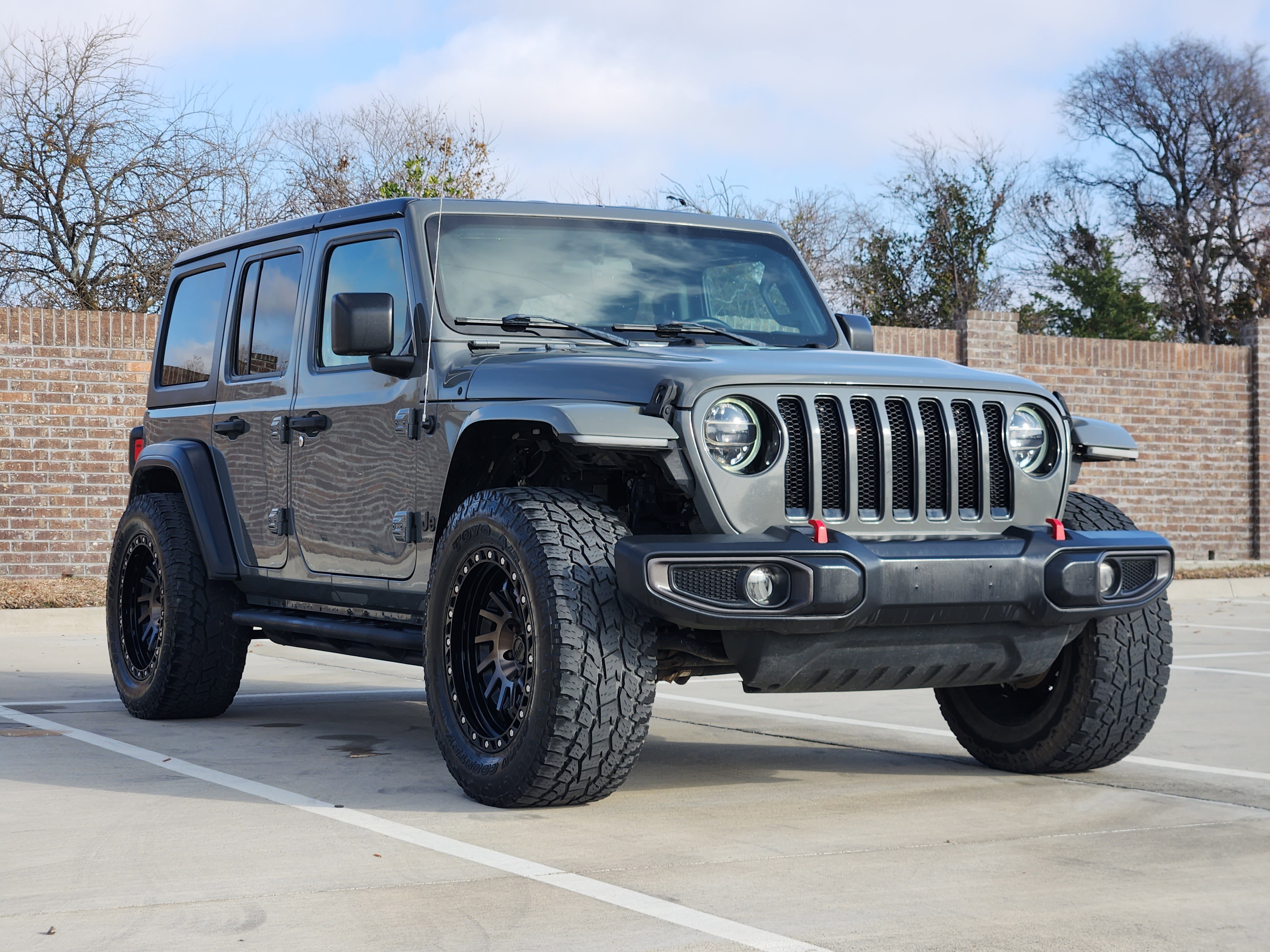 Used 2020 Jeep Wrangler Unlimited Sport image 4