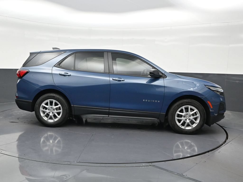 Used 2024 Chevrolet Equinox LS FWD image 7