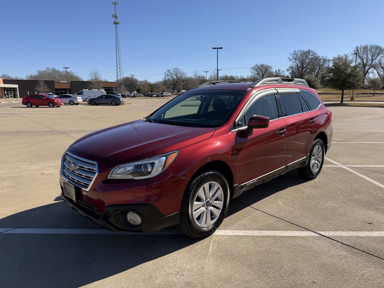 Used 2017 Subaru Outback 2.5i Premium AWD/4WD image 3
