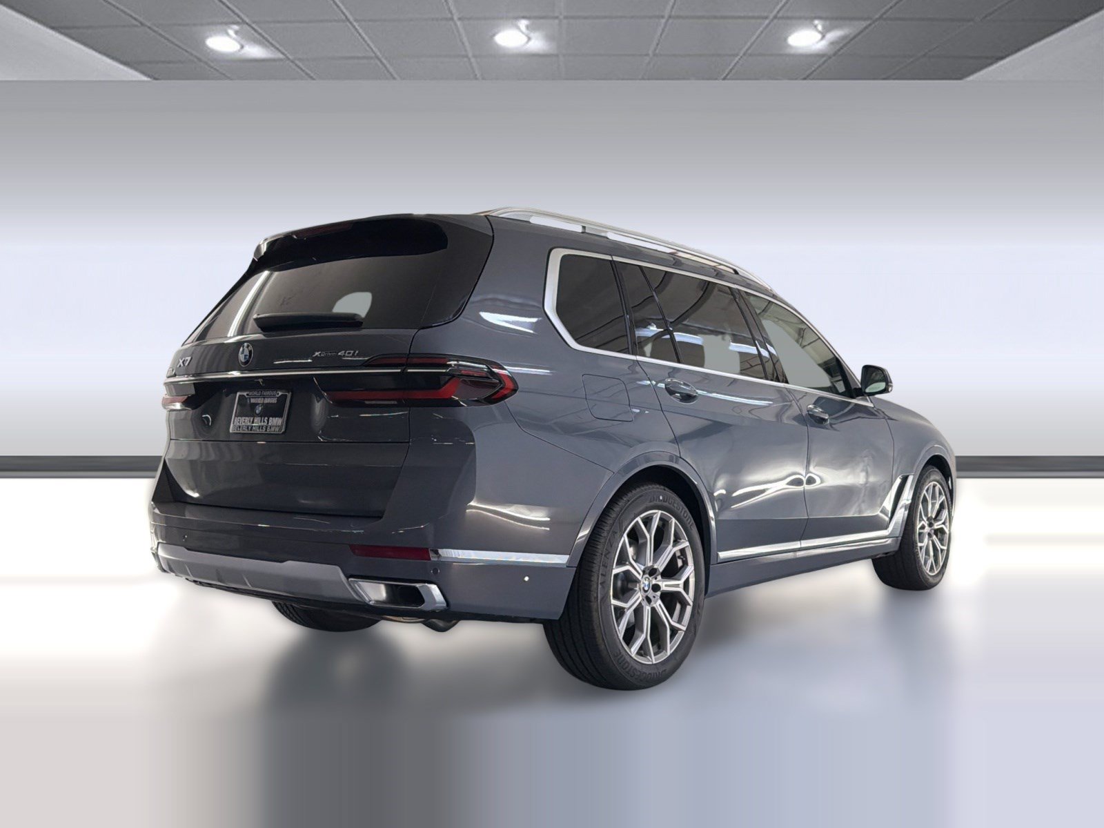 Used 2026 BMW X7 xDrive40i w/ Premium Package AWD/4WD image 9