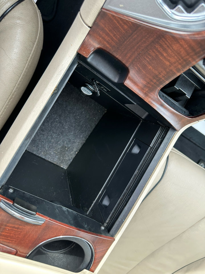 Used 2010 Toyota Venza image 29