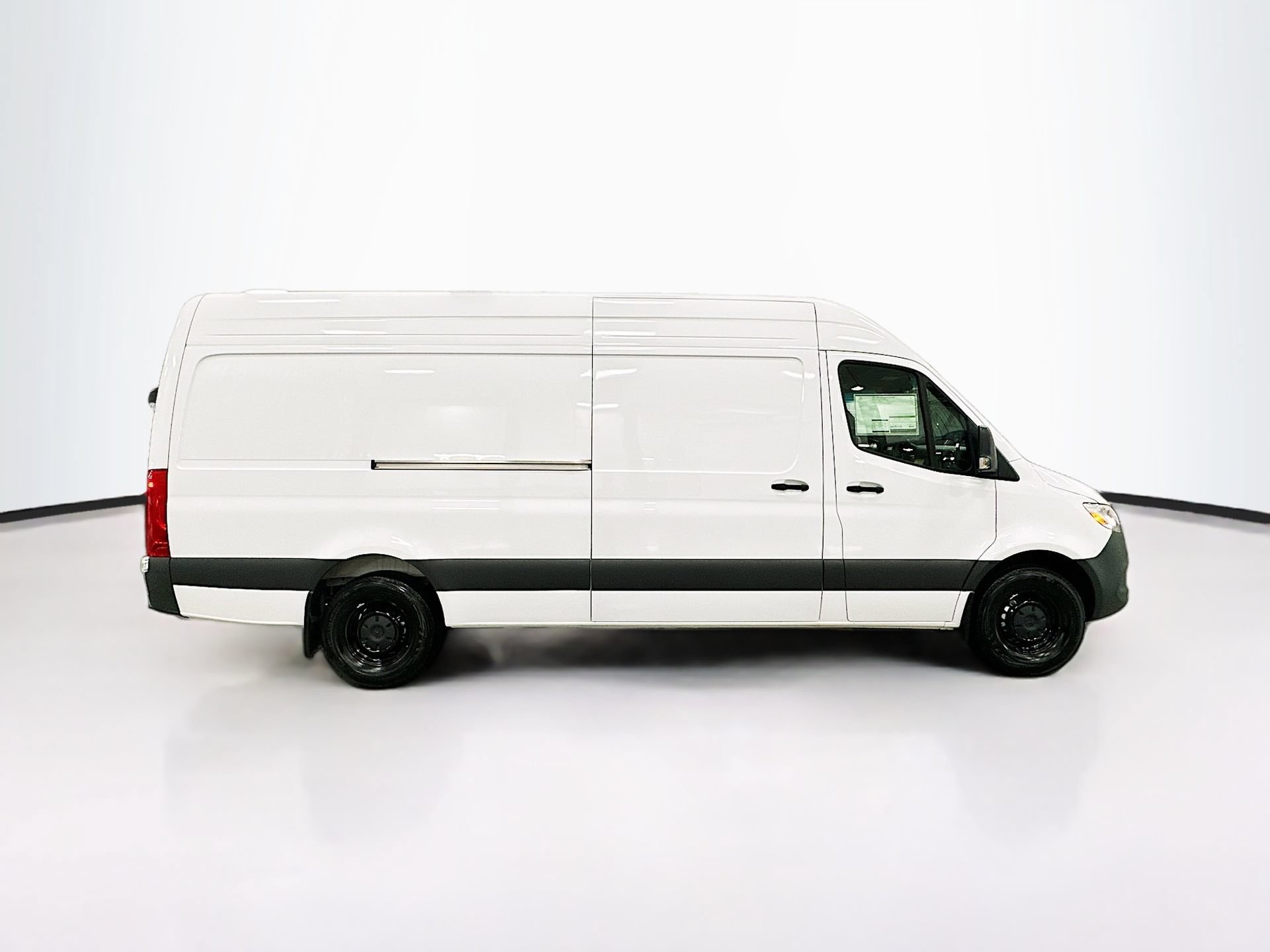 New 2025 Mercedes-Benz Sprinter 2500 image 9
