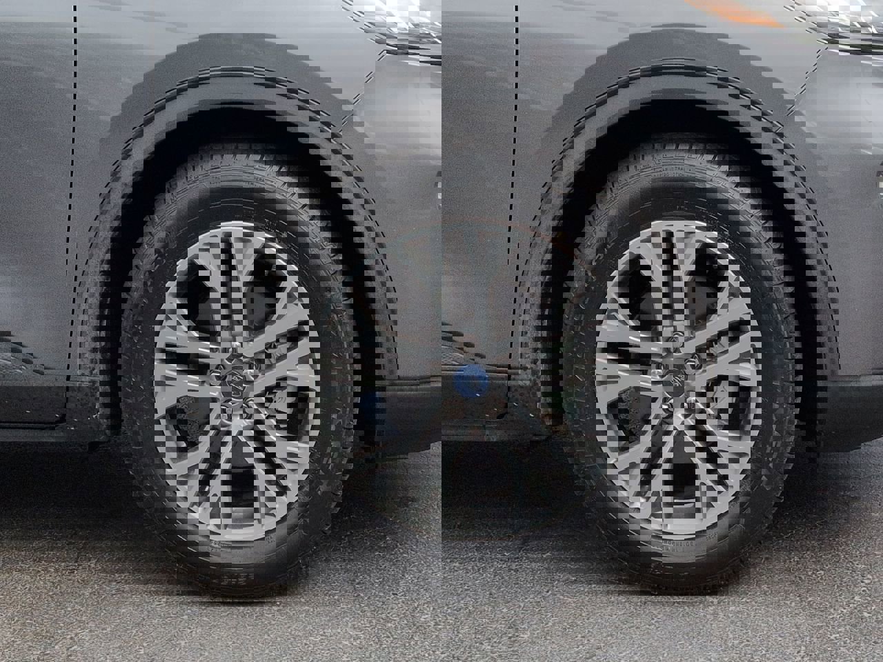 Used 2021 Ford Escape SEL w/ Technology Package image 11