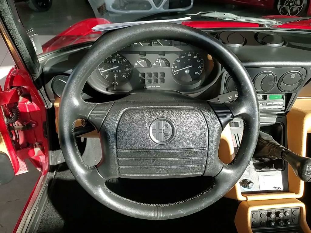 Used 1991 Alfa Romeo Spider Veloce RWD image 18