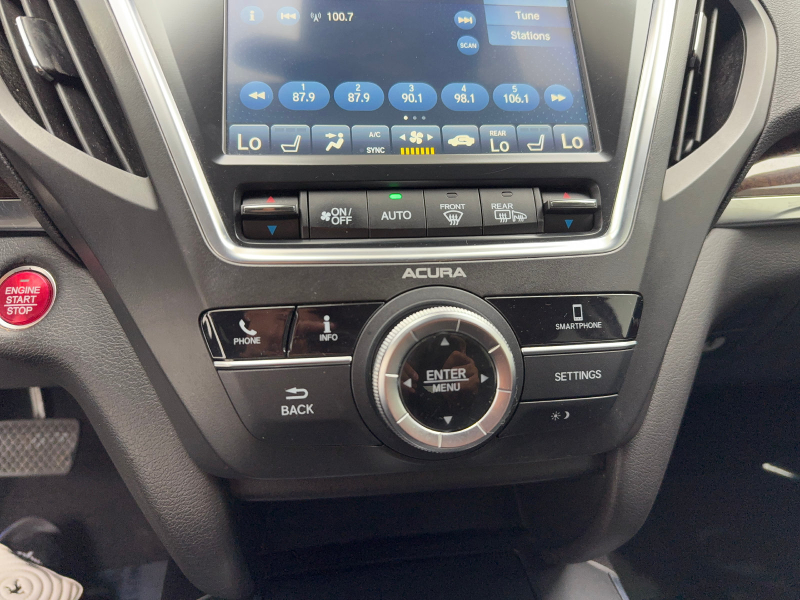 Used 2020 Acura MDX FWD image 19