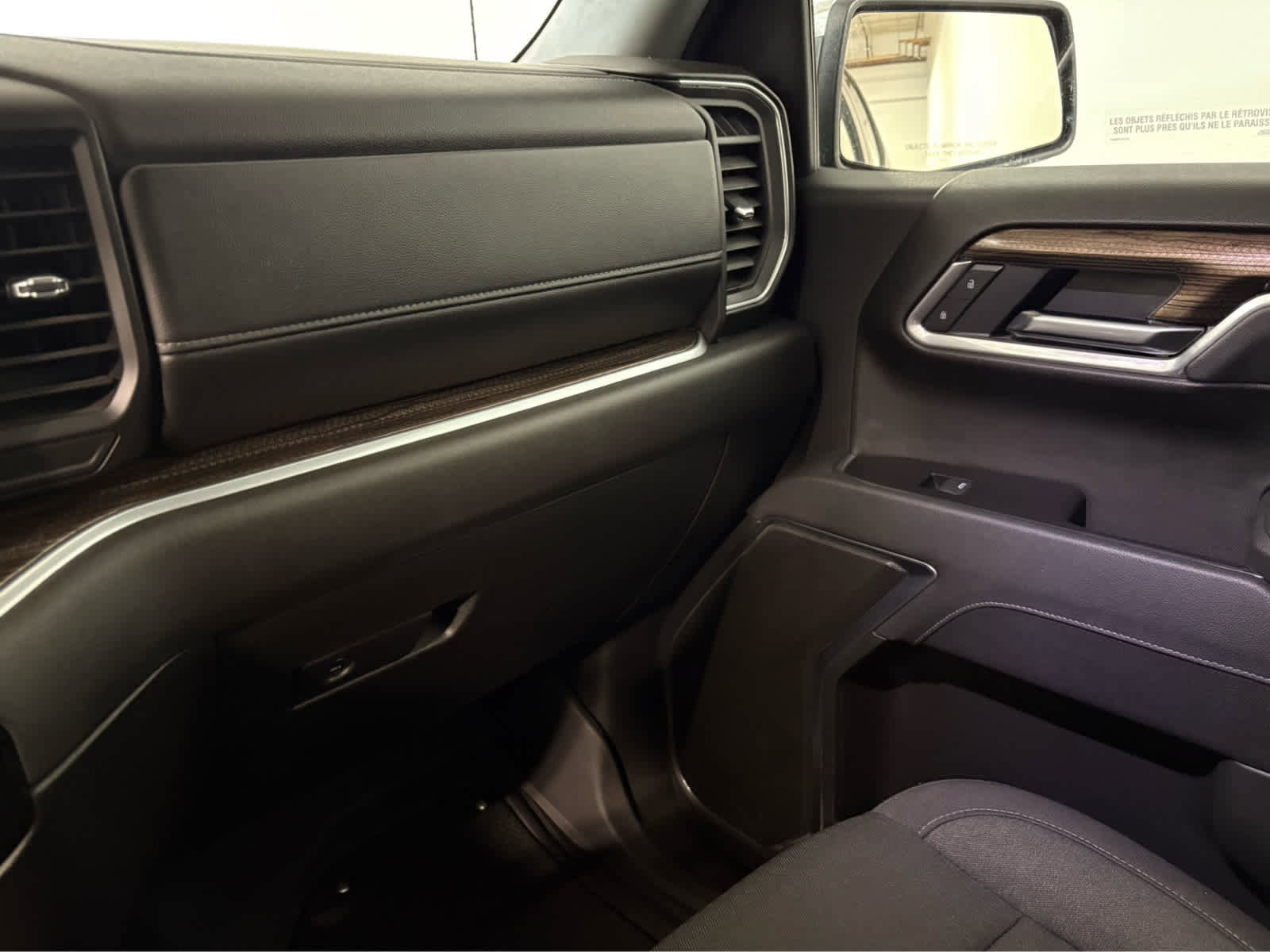 Certified 2025 Chevrolet Silverado 1500 LT w/ Protection Package image 24