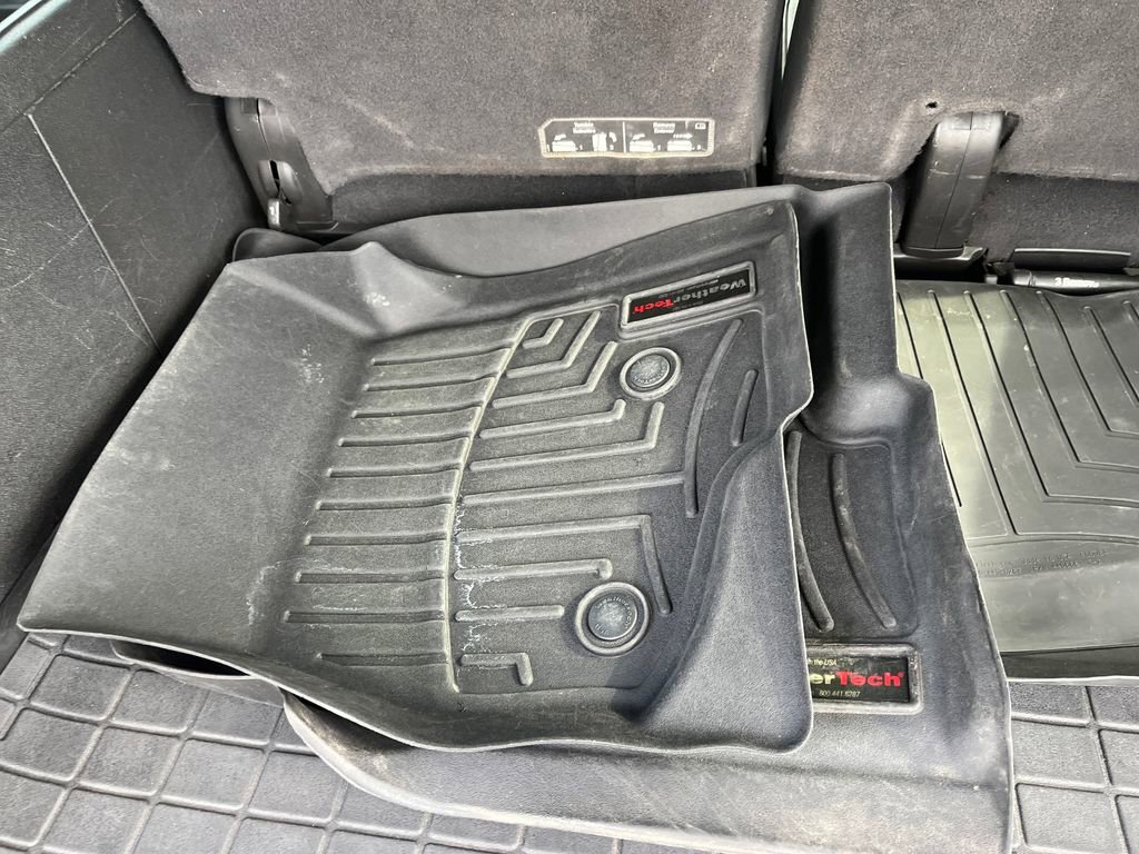 Used 2013 Cadillac Escalade ESV Platinum image 39