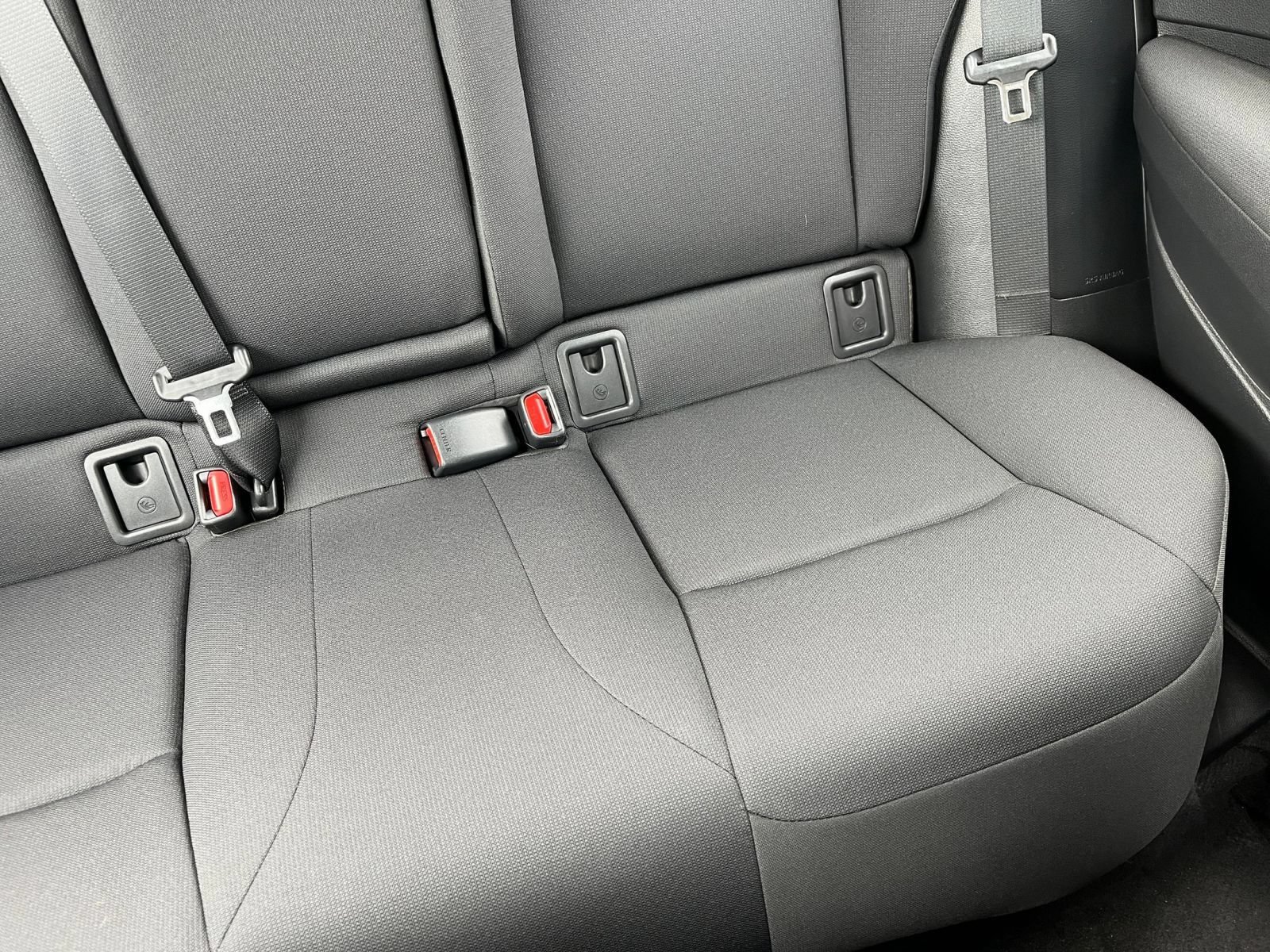 Used 2025 Toyota Corolla LE FWD image 37