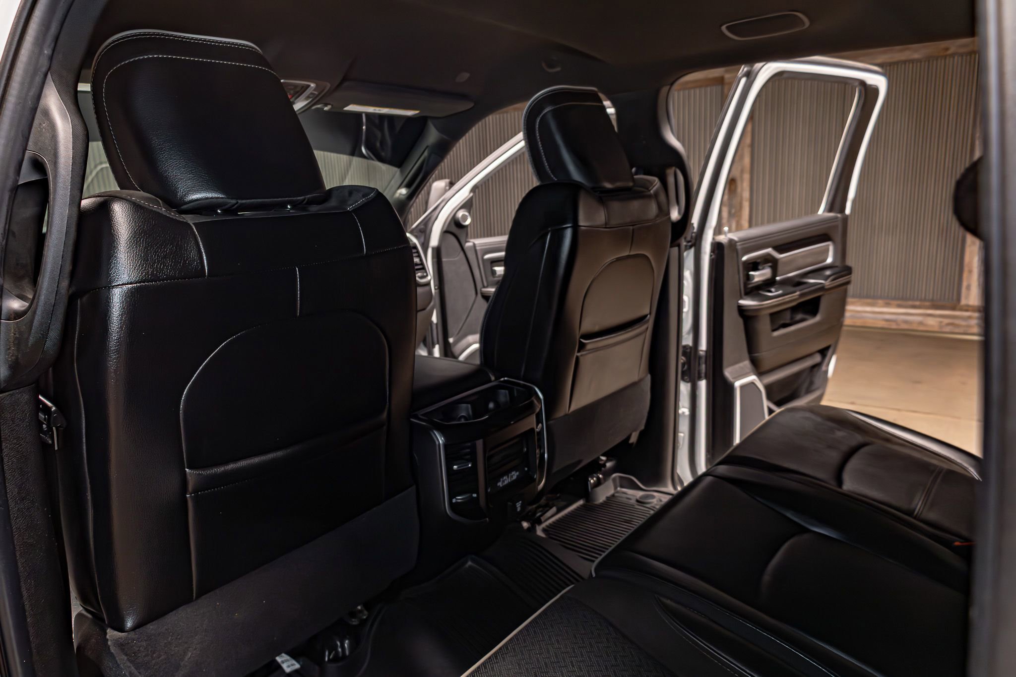 Used 2023 RAM 2500 Laramie image 25