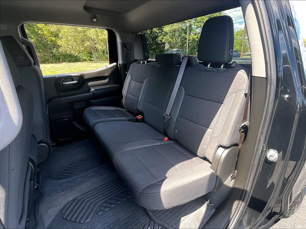 Used 2023 Chevrolet Silverado 1500 Custom Trail Boss AWD/4WD image 14