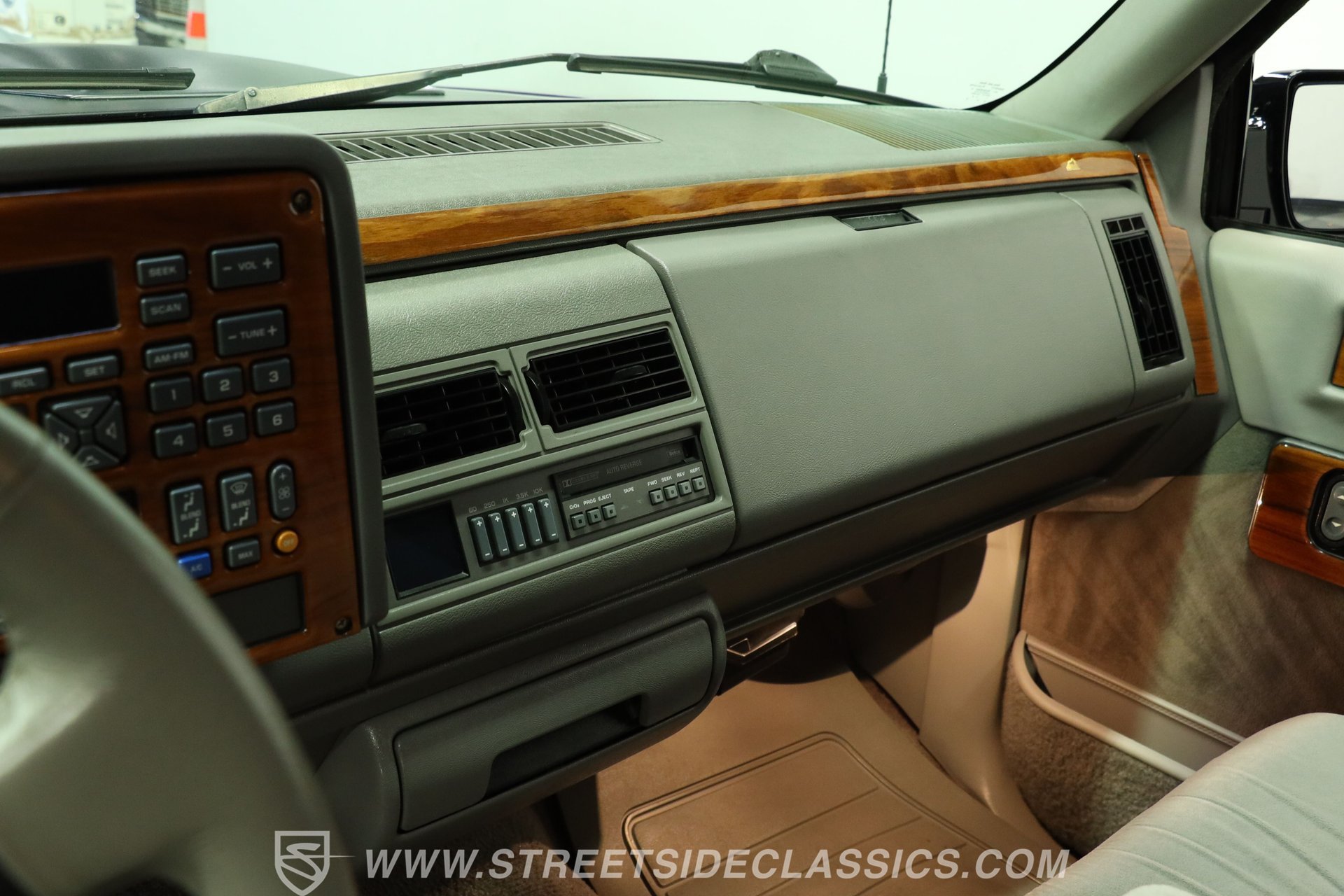 Used 1994 Chevrolet Silverado 1500 2WD Regular Cab image 39