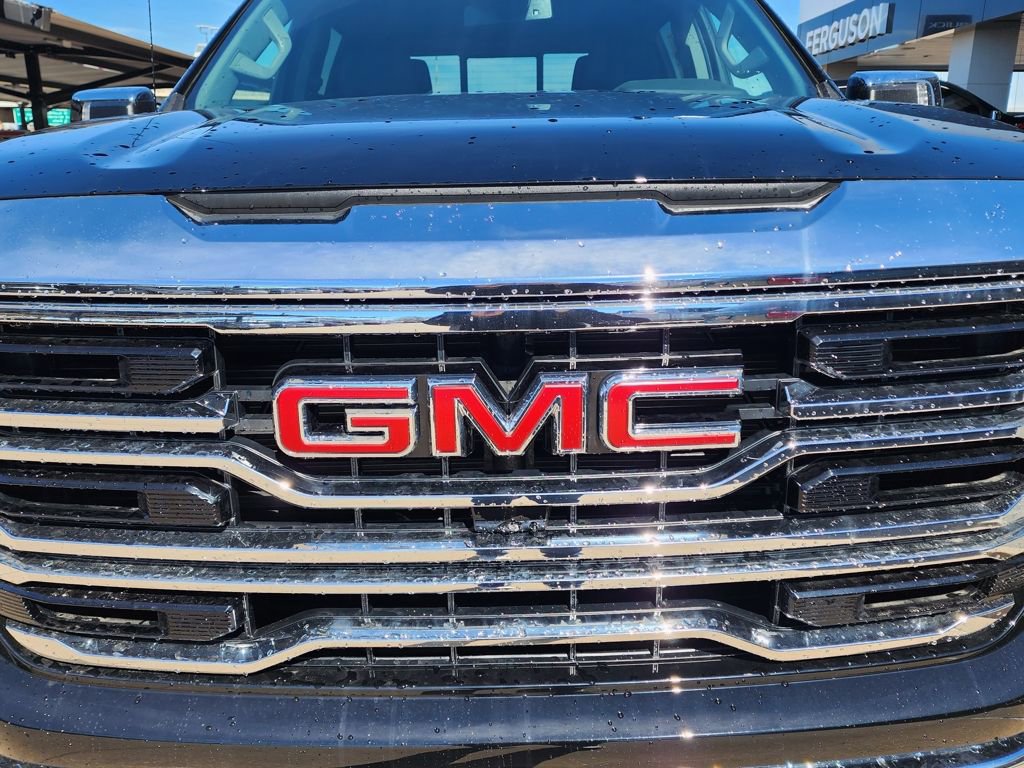 New 2026 GMC Sierra 1500 SLT w/ SLT Premium Plus Package image 10