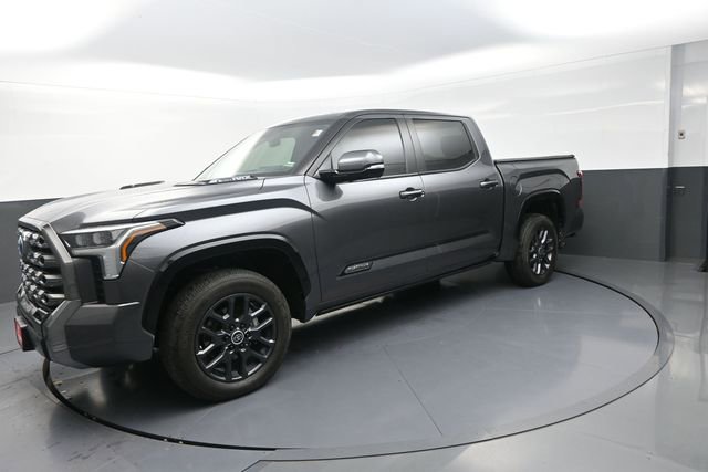 Used 2024 Toyota Tundra Platinum AWD/4WD image 46