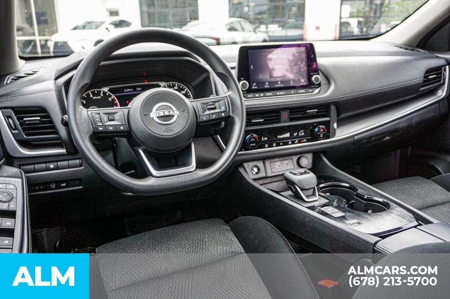 Used 2024 Nissan Rogue SV FWD image 26