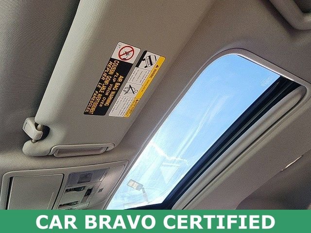 Used 2018 Toyota RAV4 XLE image 31