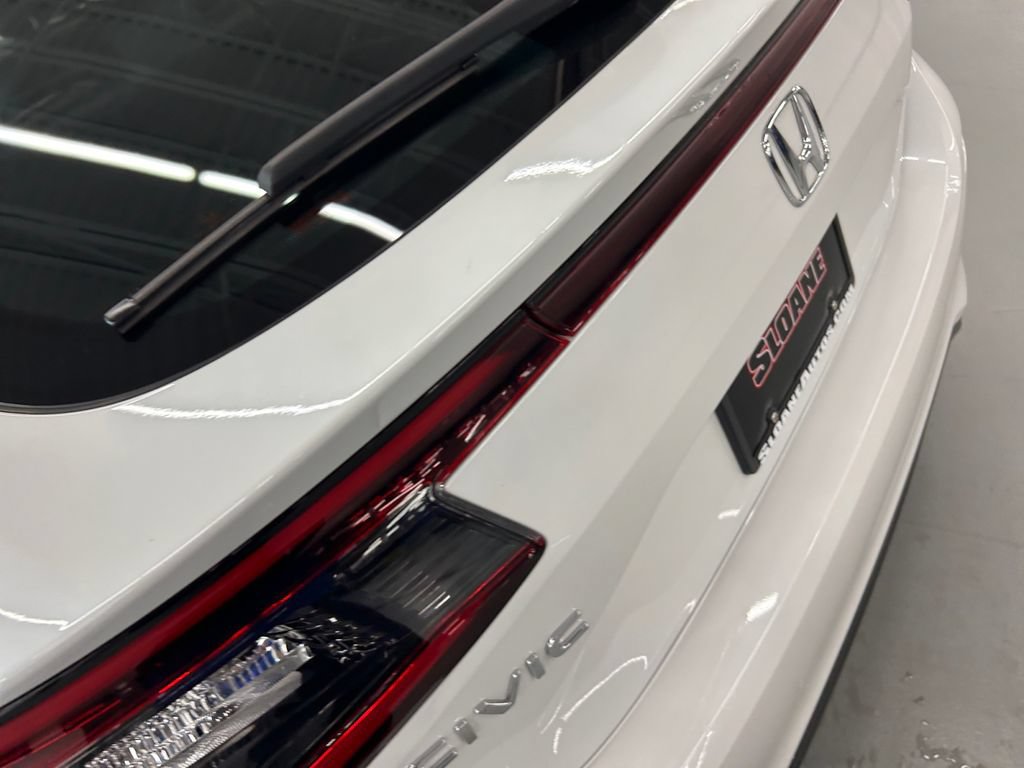 Certified 2024 Honda Civic EX-L image 17