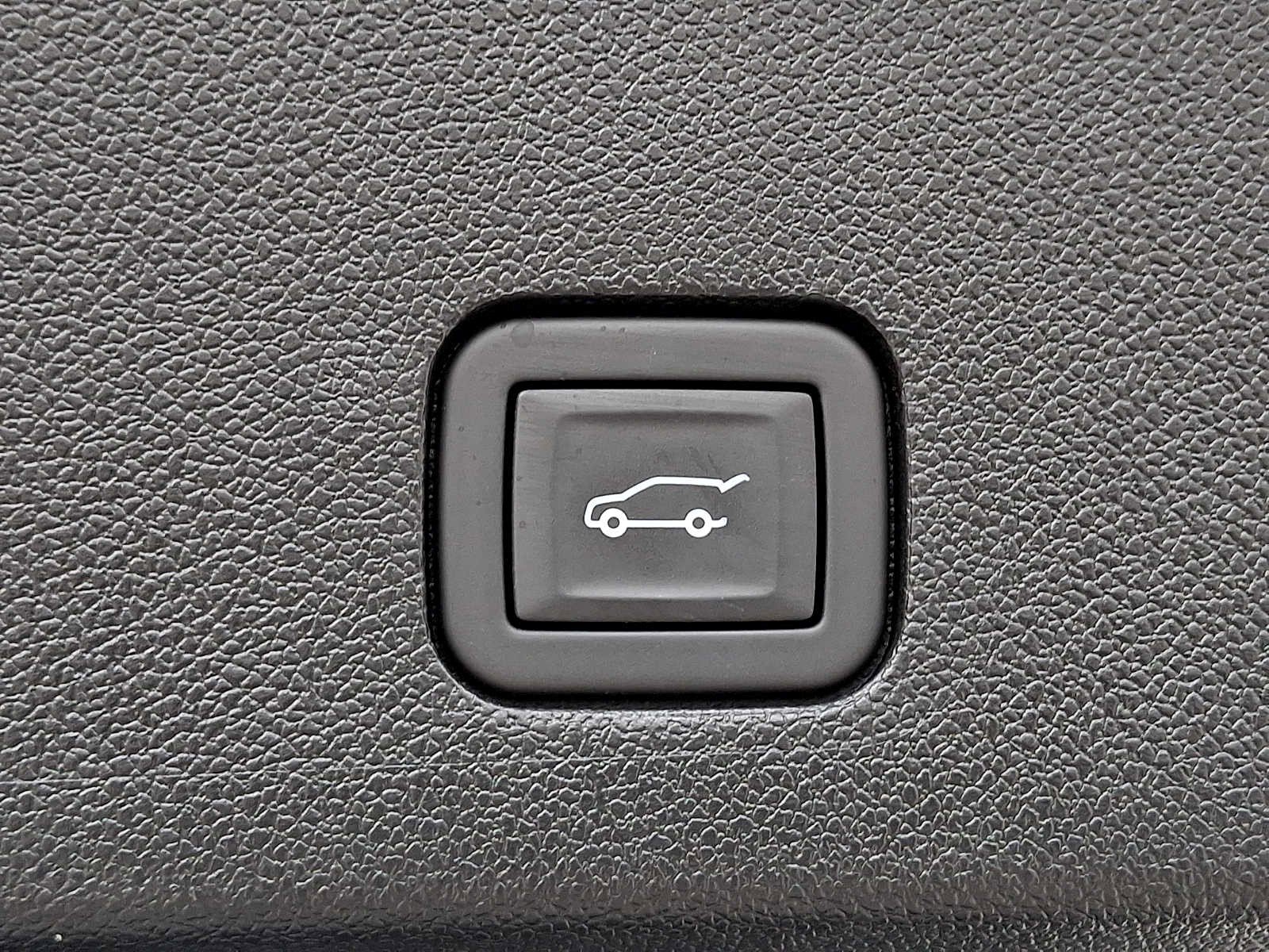 Certified 2024 Cadillac XT6 Premium Luxury AWD/4WD image 21