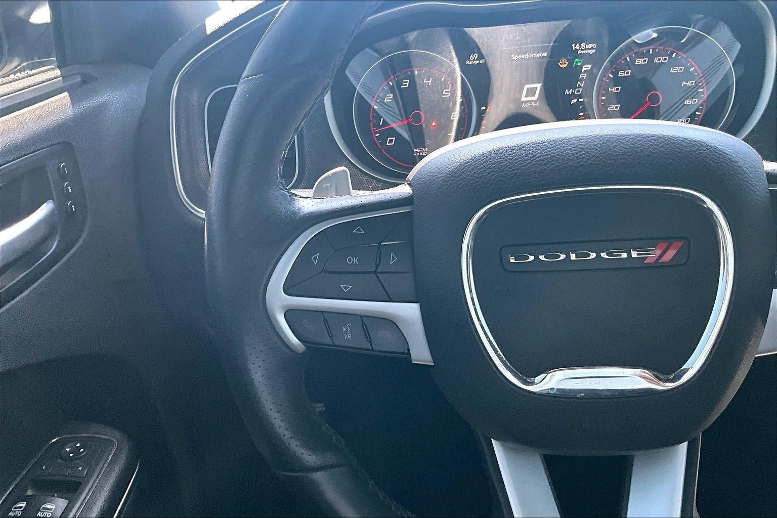Used 2016 Dodge Charger R/T Scat Pack w/ Beats Audio Group RWD image 18