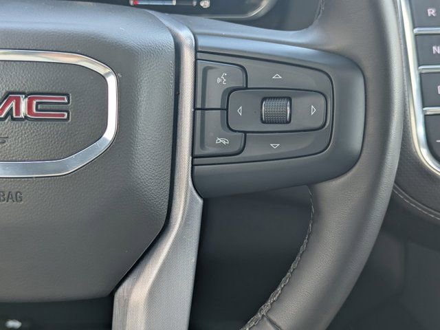 Used 2023 GMC Yukon SLT w/ SLT Luxury Package image 23