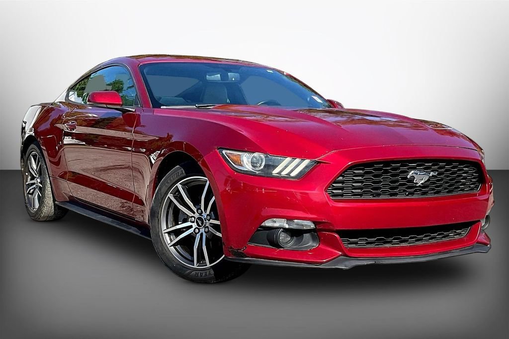 Used 2017 Ford Mustang Premium RWD image 3