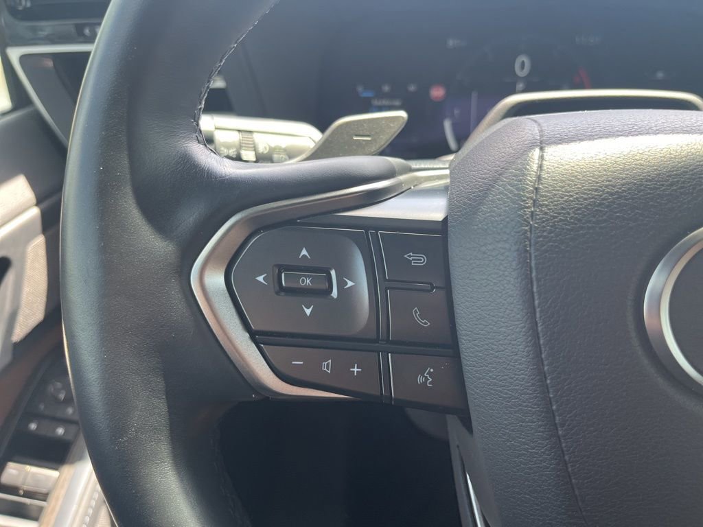 Used 2024 Lexus GX 550 w/ Accessory Package (Z1) image 23