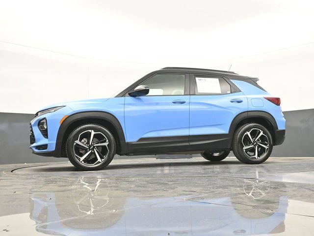 Used 2023 Chevrolet TrailBlazer RS w/ Sun and Liftgate Package FWD image 58