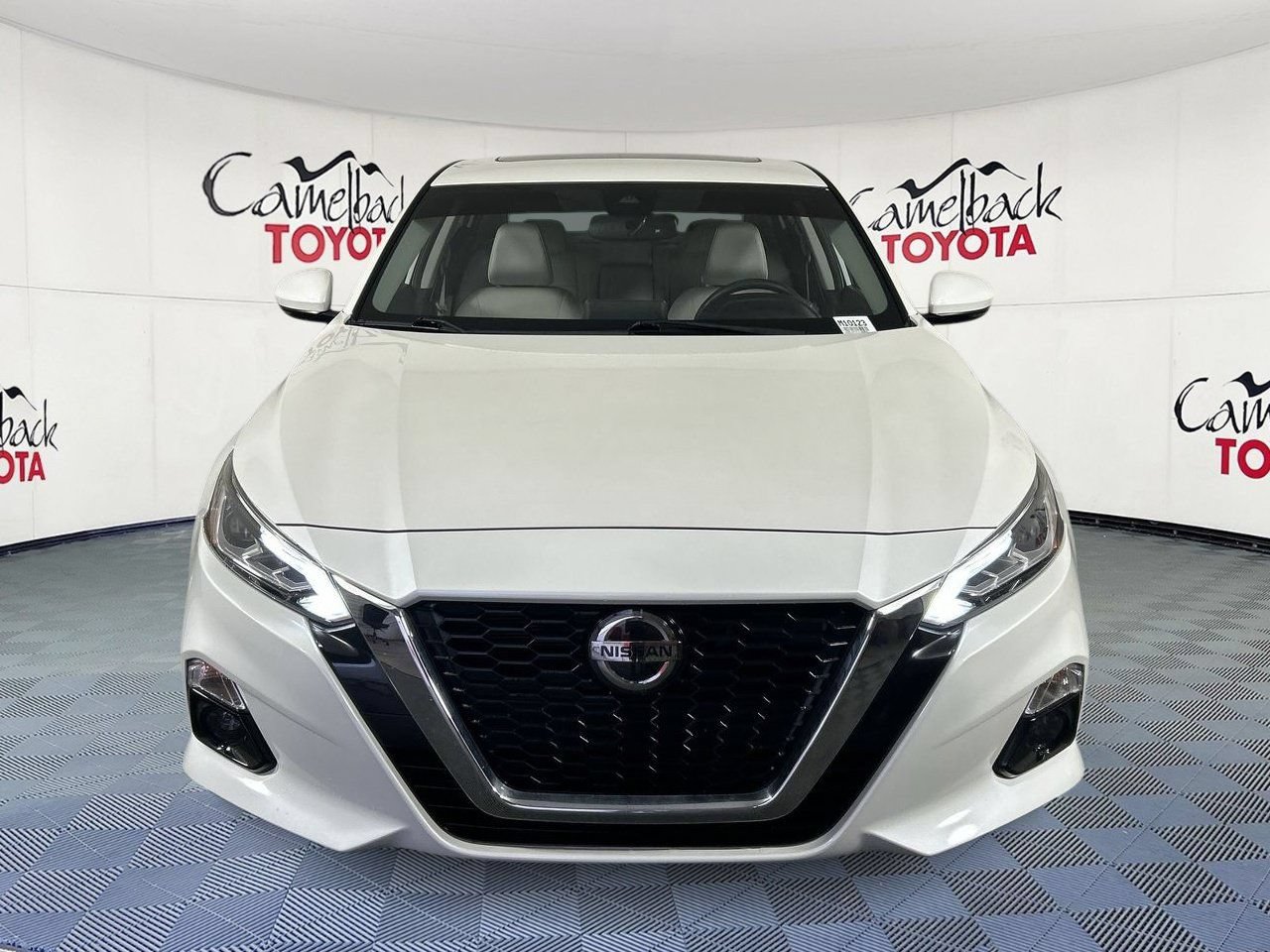 Used 2020 Nissan Altima 2.5 SV FWD image 3