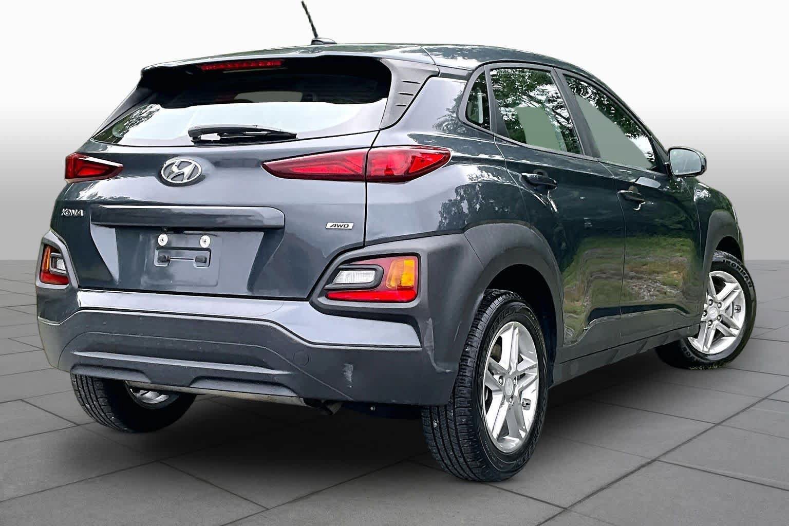 Used 2018 Hyundai Kona SE AWD/4WD image 13