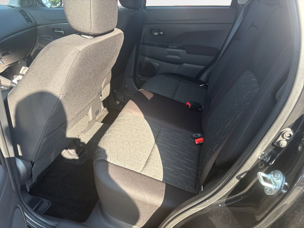 Used 2026 Mitsubishi Outlander Sport AWD image 22