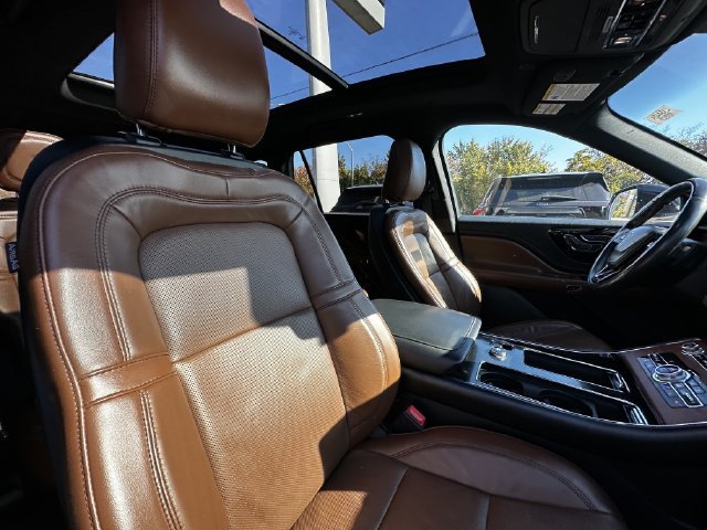 Certified 2021 Lincoln Aviator Reserve w/ Elements Package Plus AWD/4WD image 35