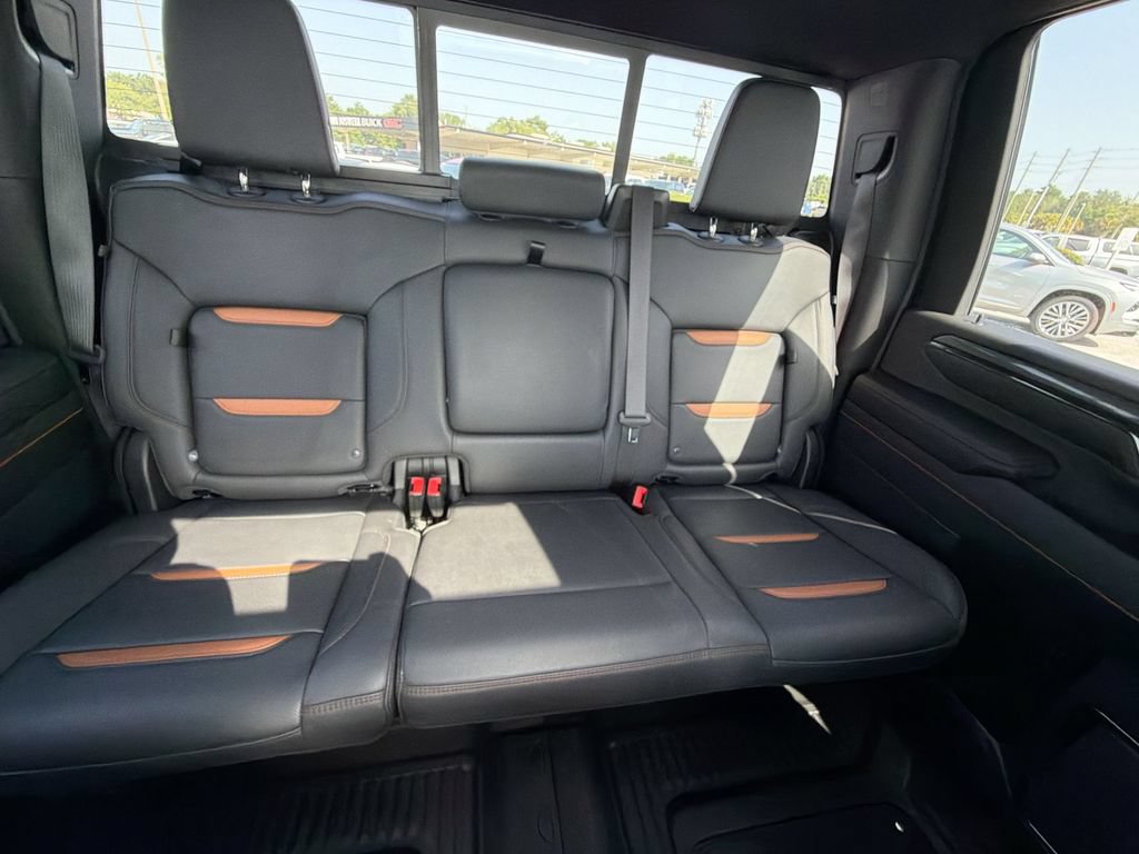 Certified 2024 GMC Sierra 2500 AT4 w/ AT4 Premium Plus Package AWD/4WD image 15