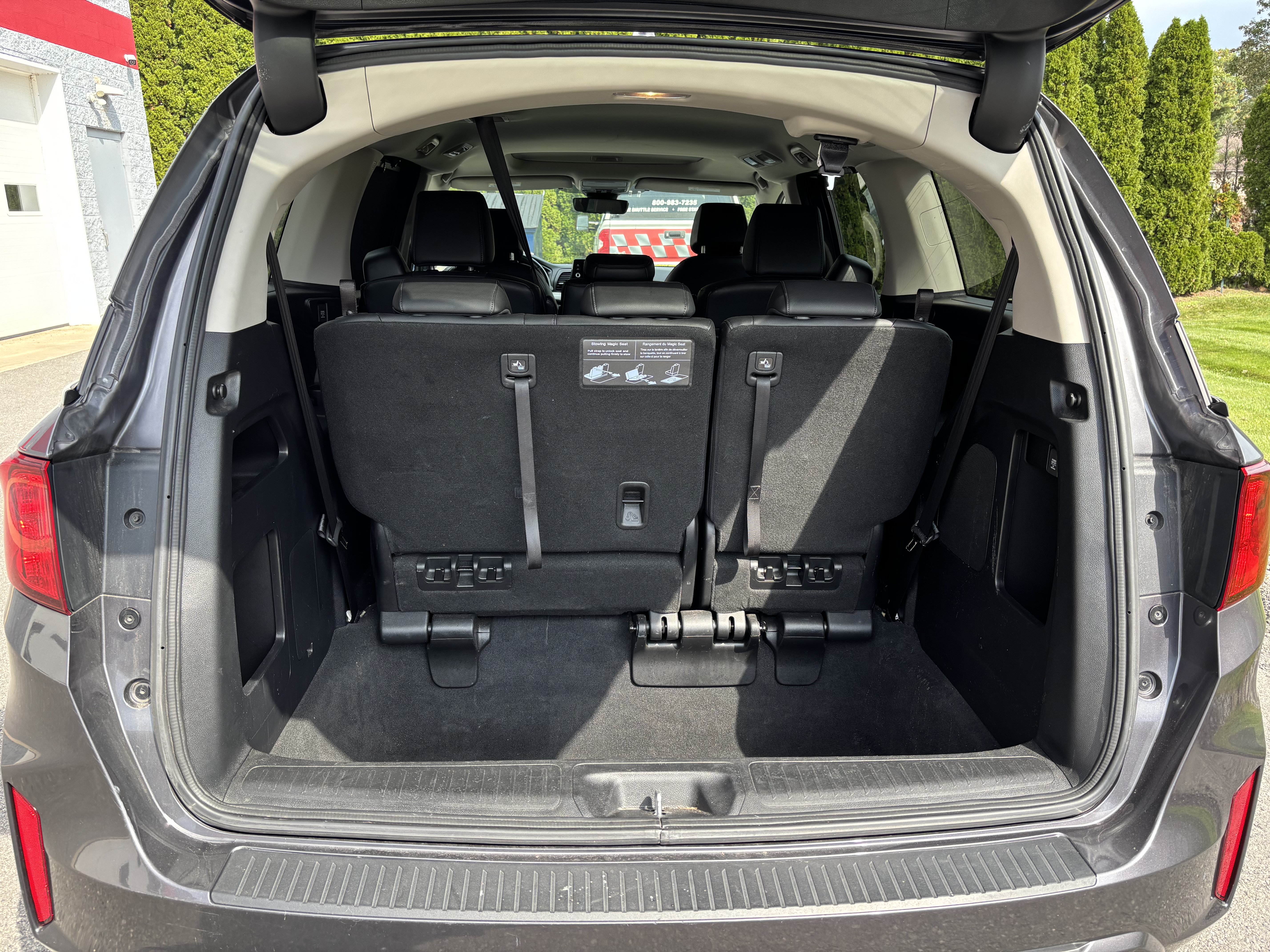 Used 2025 Honda Odyssey EX-L image 5
