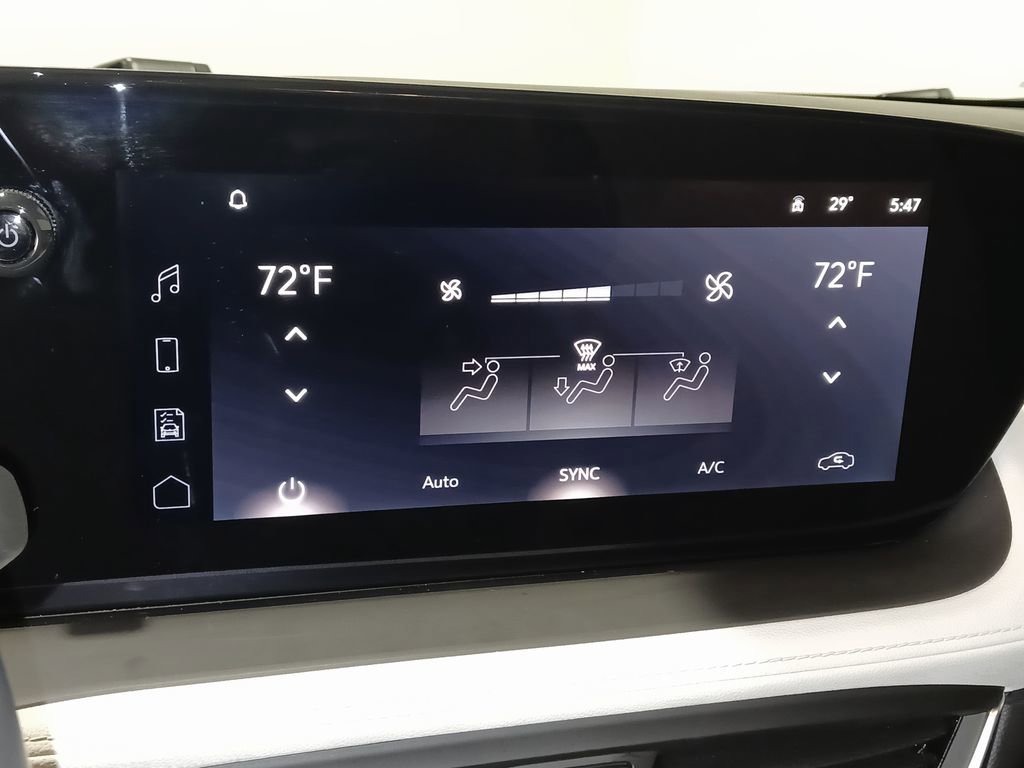 Used 2024 Buick Encore GX Avenir w/ Avenir Convenience Package FWD image 24