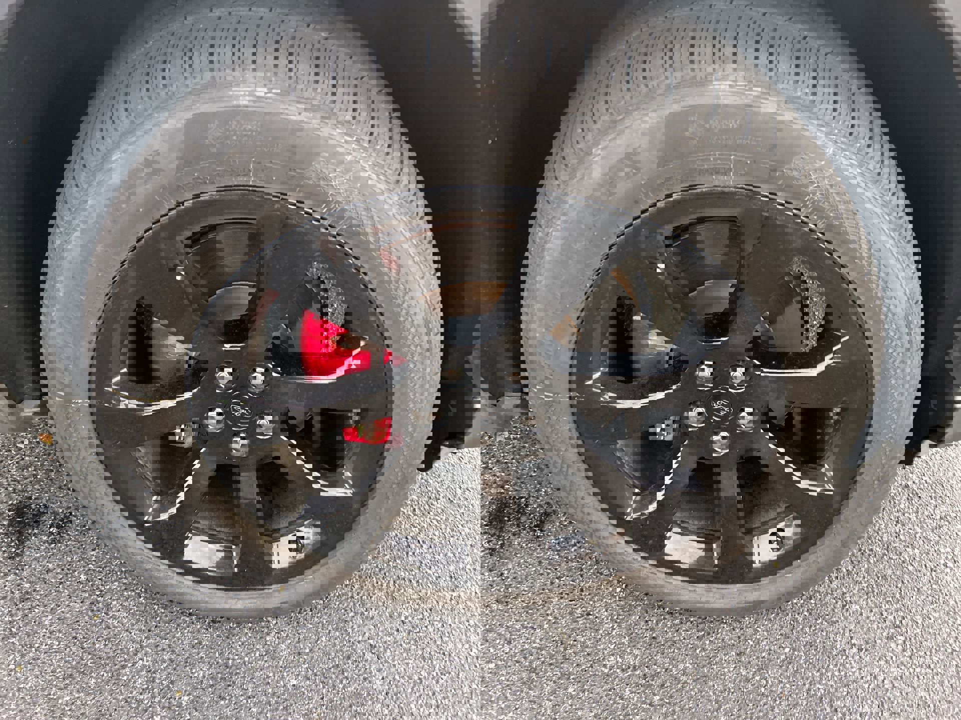 Used 2020 Ford Explorer ST w/ ST Street Pack image 13