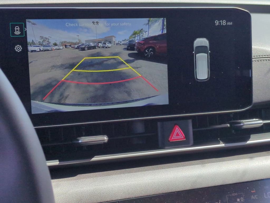 New 2026 Kia Carnival EX FWD image 15